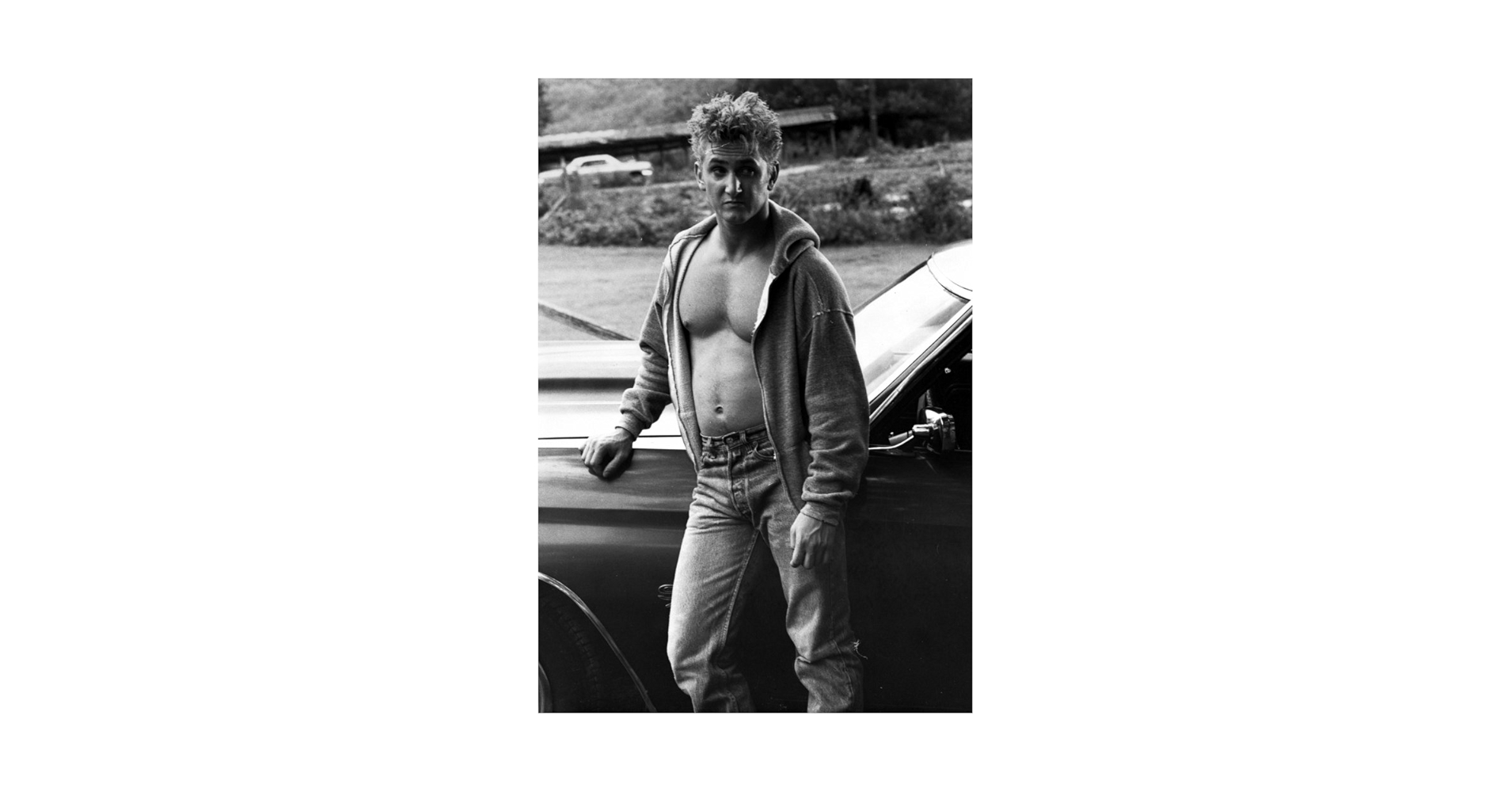 Amazon.com: a shirtless Sean Penn Photo Print (8 x 10